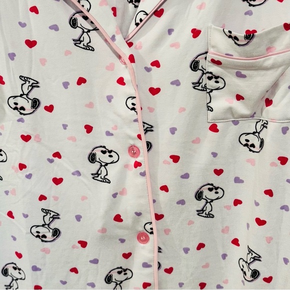 Peanuts Snoopy Hearts Women’s Pajama Set Size Large Love Gift NEW With Tags - Picture 6 of 11